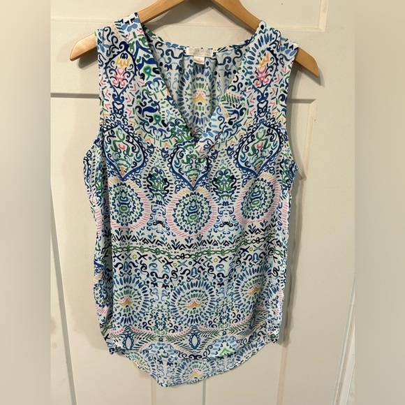 finn & grace Tops - Finn & Grace Blue Sleeveless Multicolor tank top Blouse Size Medium